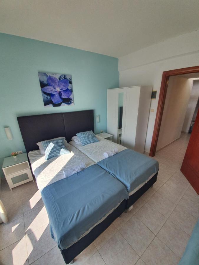 Sunset_Apartments Only 15 Meters From The Sea Neos Marmaras Esterno foto